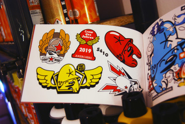 Brainfart Stickermag XL - Vol. 4